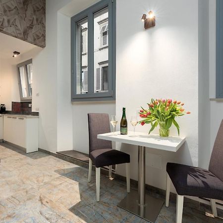 F1Rst Suite Apartment & Spa Florença Exterior foto