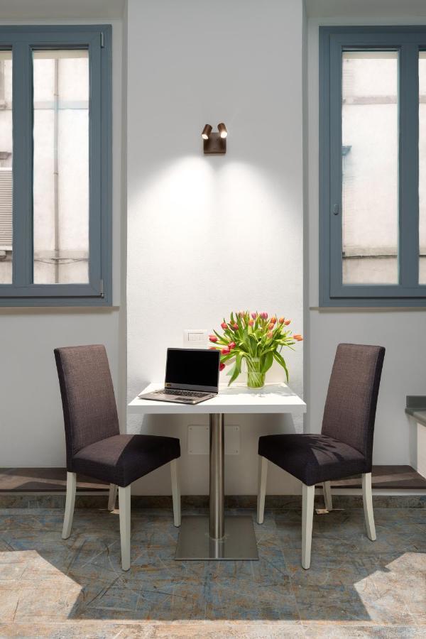 F1Rst Suite Apartment & Spa Florença Exterior foto